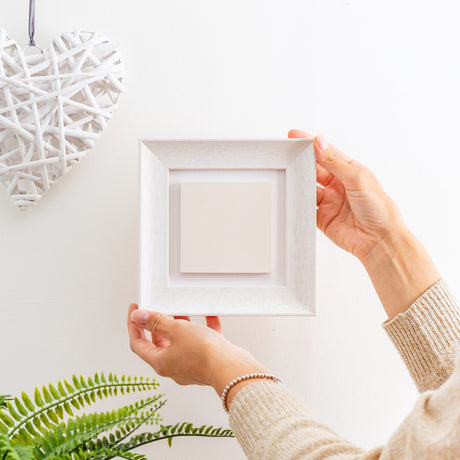 the classic single ceramic tile frame